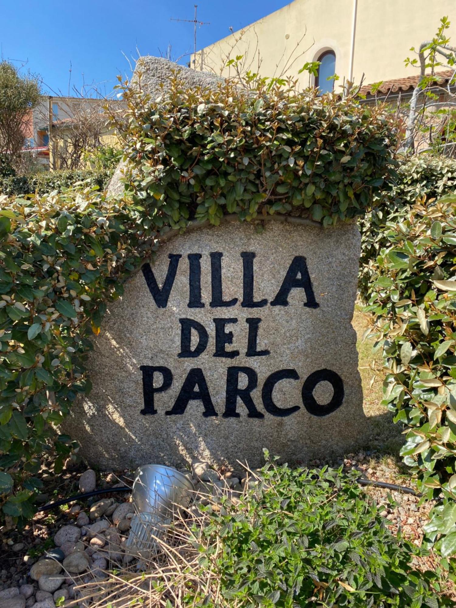 Hotel Villa Del Parco La Maddalena  Bagian luar foto